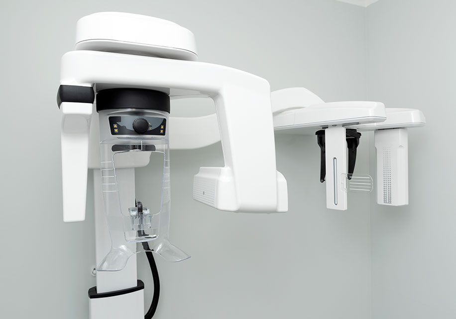 歯科用CTによる精密な検査